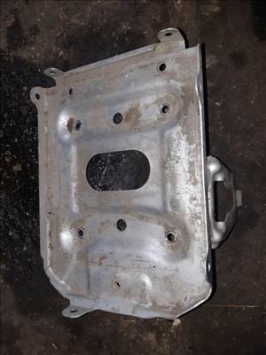 Suzuki Ignis 03-07 Akkumulátor Tartó