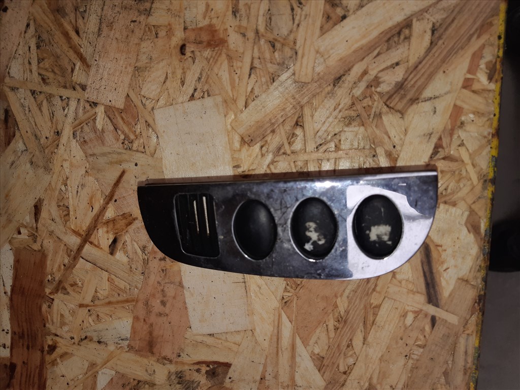 Citroen C3 Pluriel Jobb Elsõ Ablakemelõ Kapcsoló 1. kép