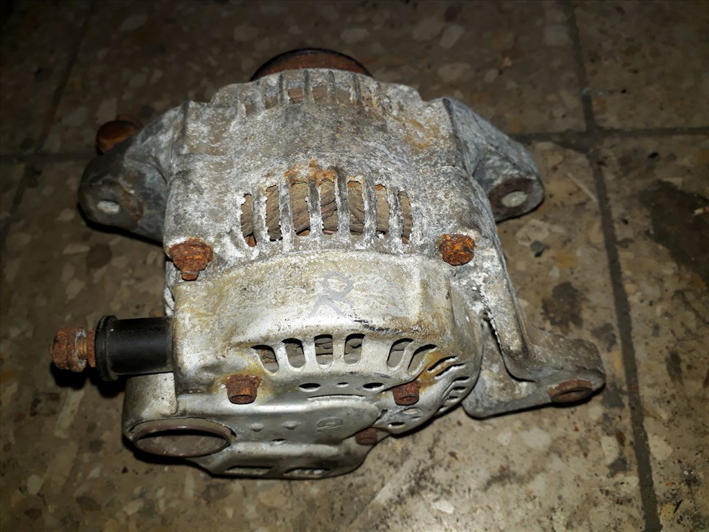 Suzuki Swift II 92-03 Generátor 31400-71C5 2. kép