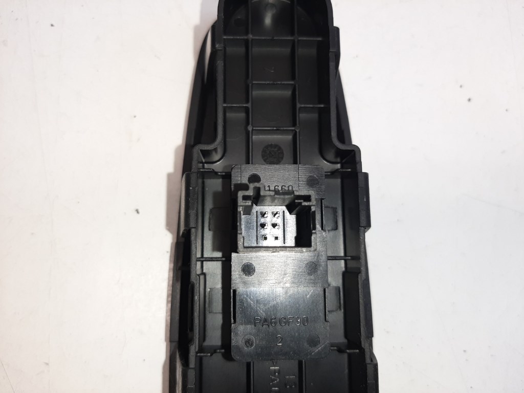 Citroen C4 picasso jobb elsõ ablakemelõ kapcsoló 96639377ZD 3. kép