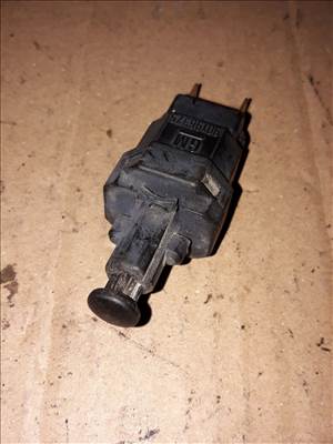 Opel Frontera A Pedál Kapcsoló 90 196 375