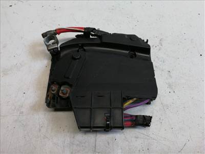 Ford C-max  akkumulátor biztosíték AV6T14A067BB