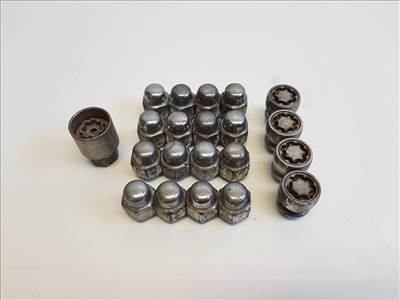 Kia Optima (TF) Kerékanya