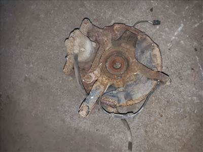 Suzuki Swift III 04-10 Bal Első Csonkállvány Kerékaggyal  Féknyereg  ABS Jeladó