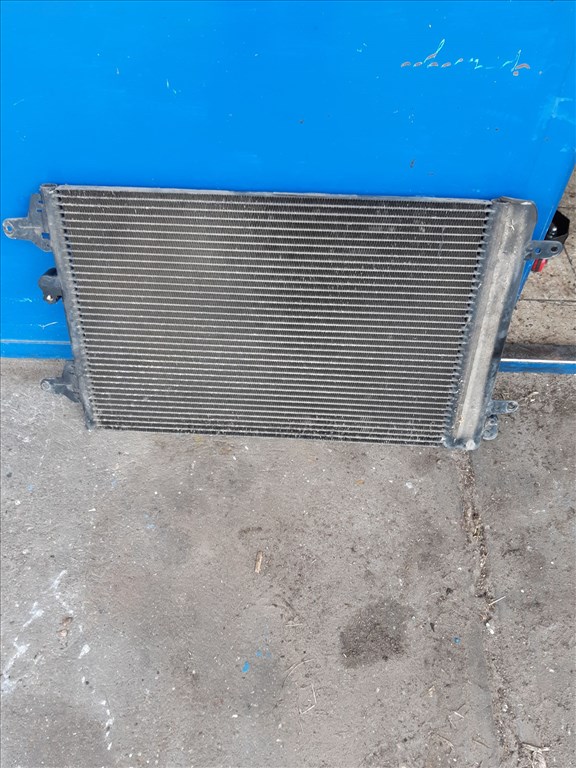 Seat Alhambra II Klímahûtõ Radiátor 7M3 820 411 D 1. kép