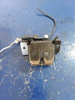 Kia Sorento Csomagtérajtó Zár 81230 3E000