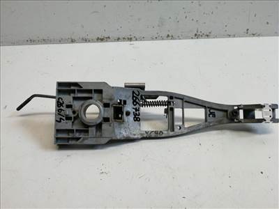 Volvo XC90 jobb első kilincsfészek