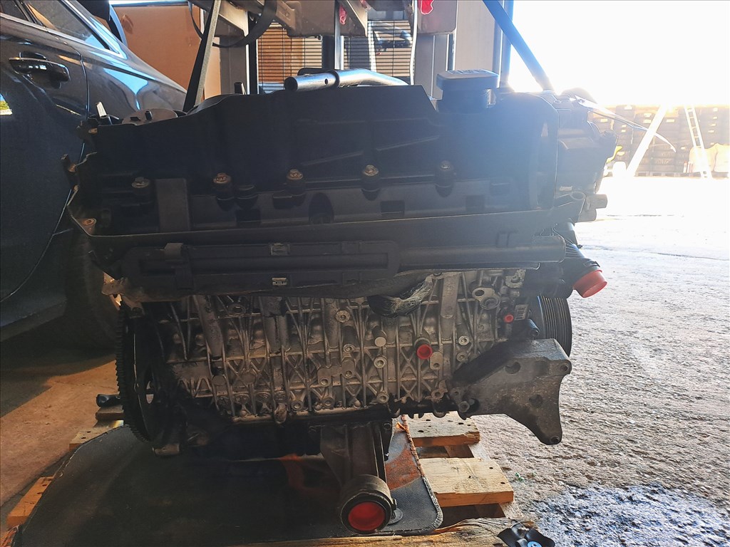 BMW X5 E70 3 literes egyturbós 30d/25d motor, donorja X5 E70 21646821306d3 m57tue2 7. kép