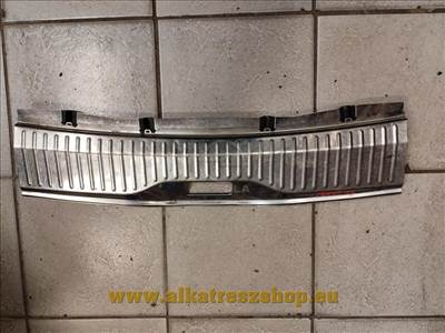 Opel Astra H kombi hátfal burkolat 13203619