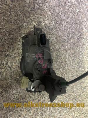 Opel Astra H - Zafira B jobb első ajtózár-- zárszerkezet - betét 13210749 QG