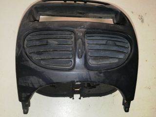 Peugeot 206 Középső Szellőző *111771*