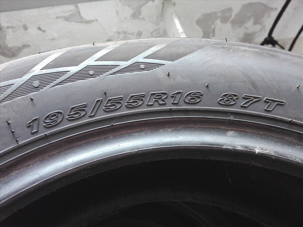 195/55R16 Nexen téli gumi garnitúra 195/55 r16 9. kép