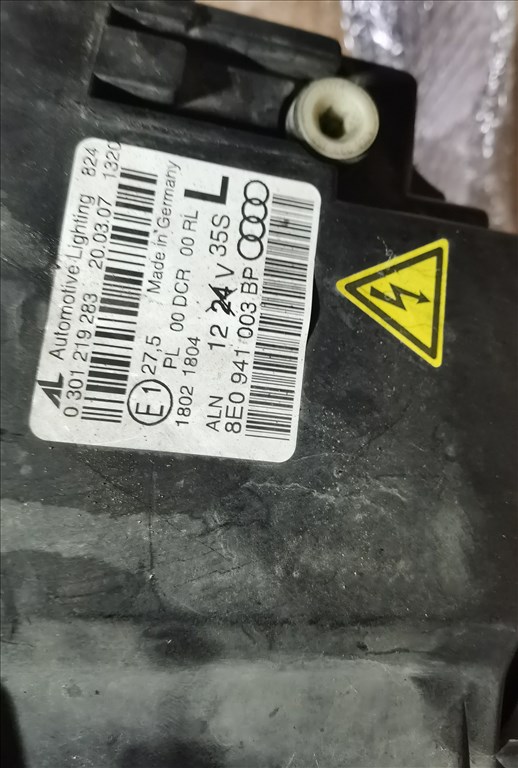 Audi A4 (B6/B7) B6/B7 A4 b7 xenon fehér index fényszóró lámpa pár  8e0941003bp 8e0941004bp 4. kép