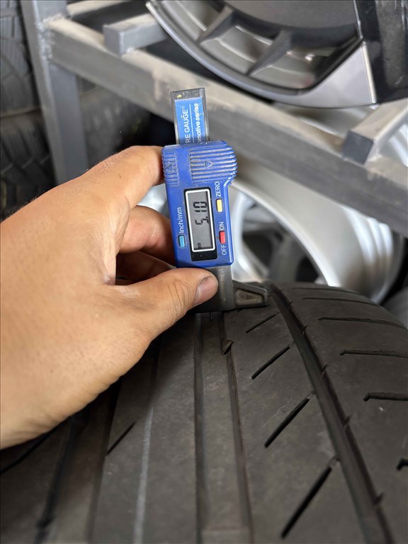 255/40 r20 Continental 2022 nyárigumi 4db 255/40r20 garnitúra 7. kép