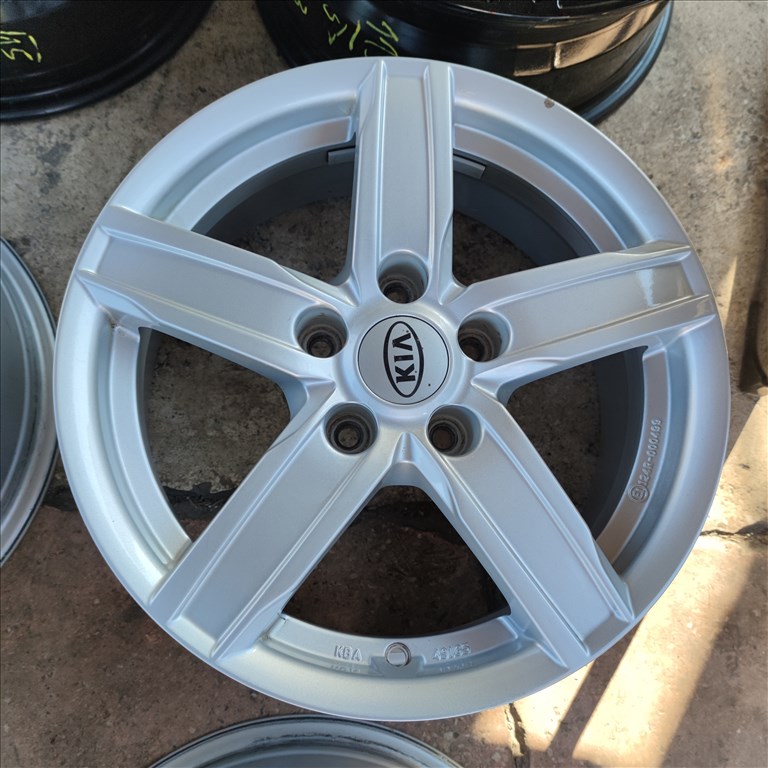  5x114,3 16 toyota hyundai mazda kia alufelni 95000ft a 4db/116/ 2. kép