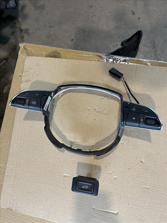 Audi A6 (C7 - 4G) Mmi óra csoport kijelző  5. kép