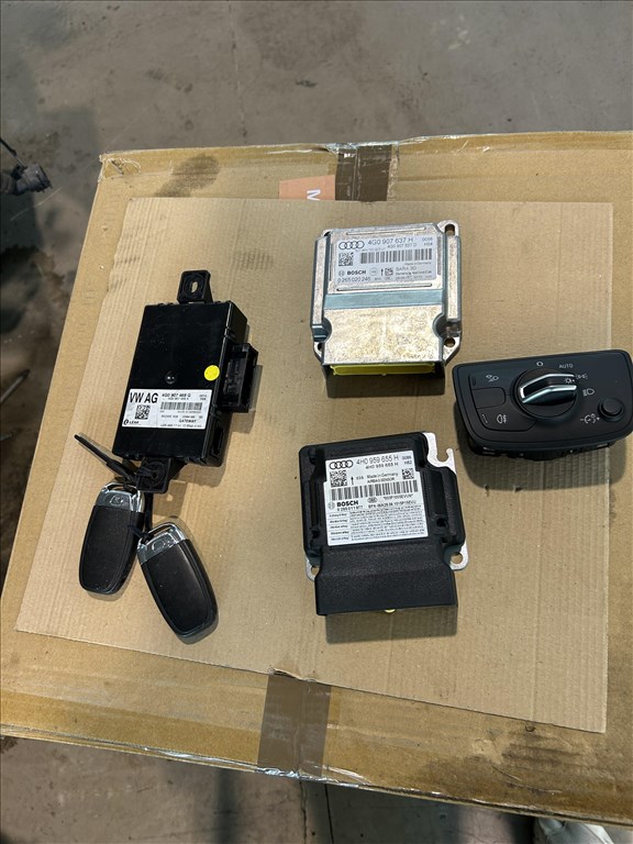 Audi A6 (C7 - 4G) Mmi óra csoport kijelző  6. kép