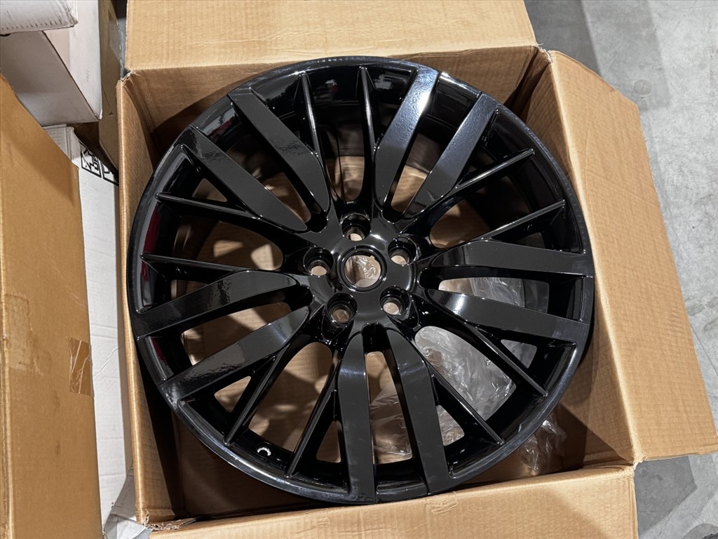 R22 Original Land Rover 10J ET42,5 HK6m-1007-AA  / FK6M-1007-BA 2db felni alufelni 2. kép