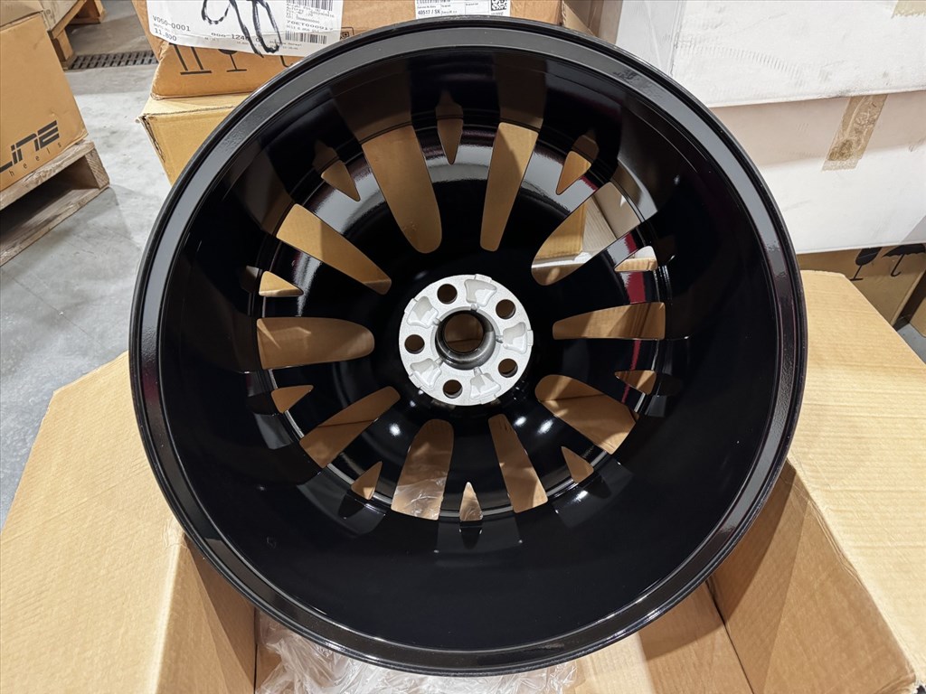 R22 Original Land Rover 10J ET42,5 HK6m-1007-AA  / FK6M-1007-BA 2db felni alufelni 5. kép