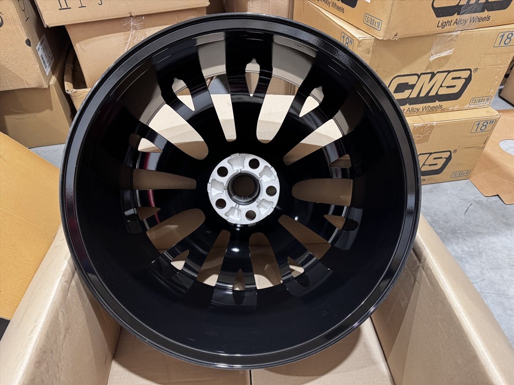 R22 Original Land Rover 10J ET42,5 HK6m-1007-AA  / FK6M-1007-BA 2db felni alufelni 11. kép