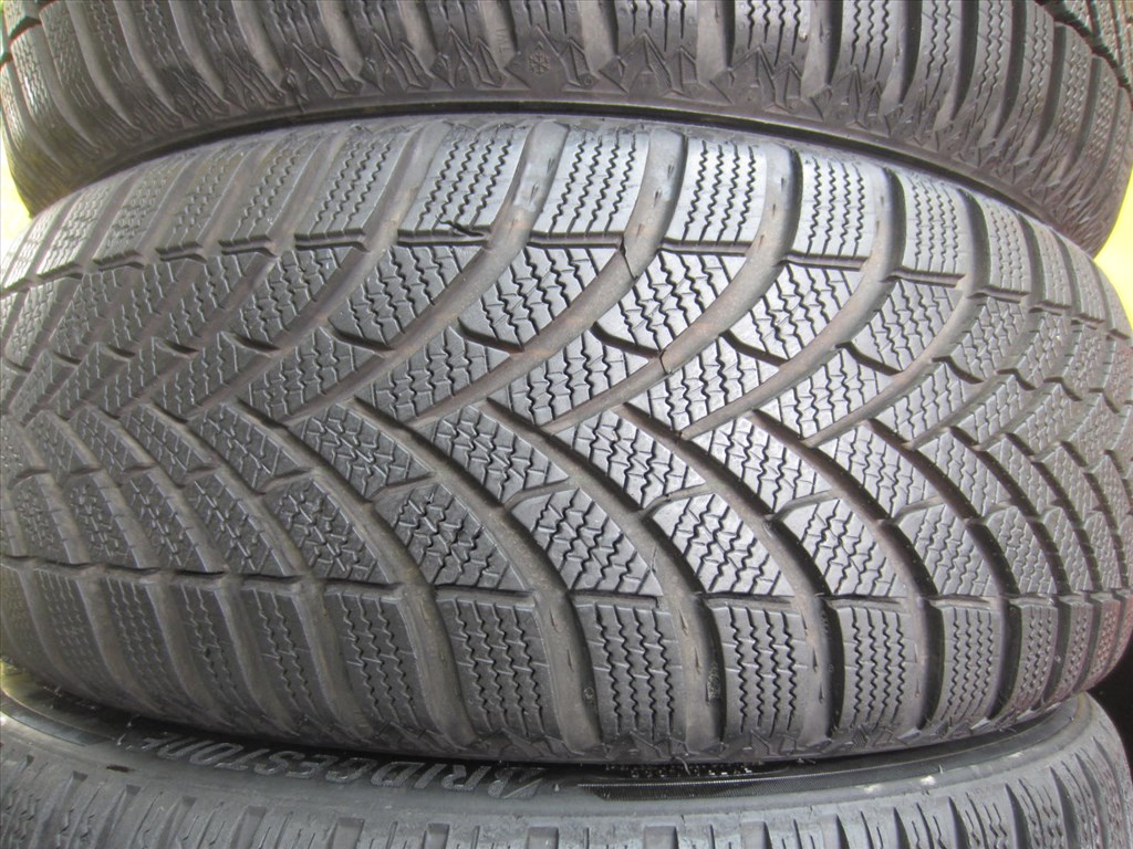  215/55R 17 SEMPERIT SPEEDGRIP5 98V 2. kép