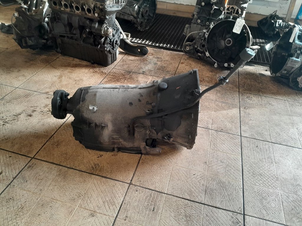 Mercedes E 220 CDI - Automata sebességváltó  2. kép