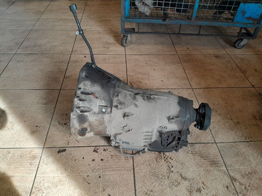 Mercedes E 220 CDI - Automata sebességváltó  3. kép