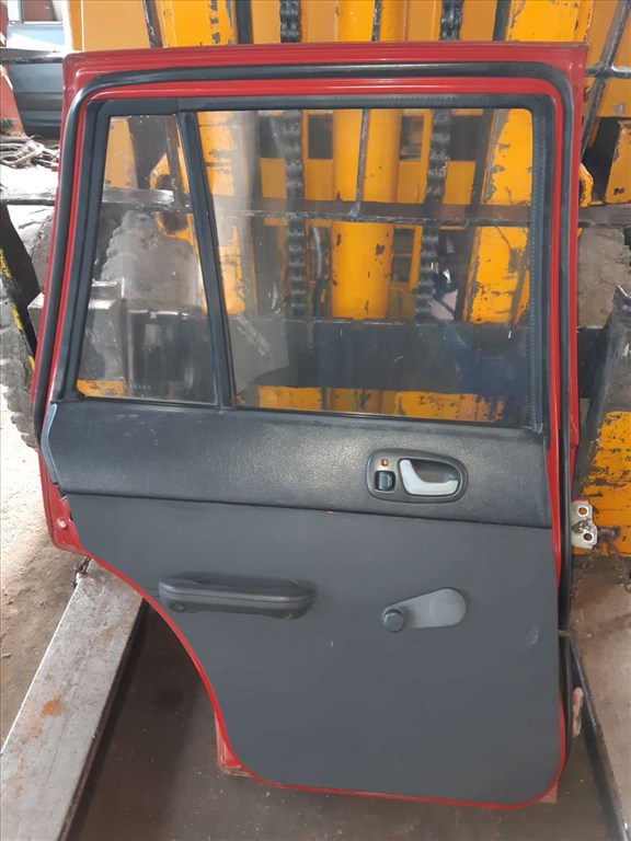 Suzuki Swift II 92-96 Bal Hátsó Ajtó 2. kép