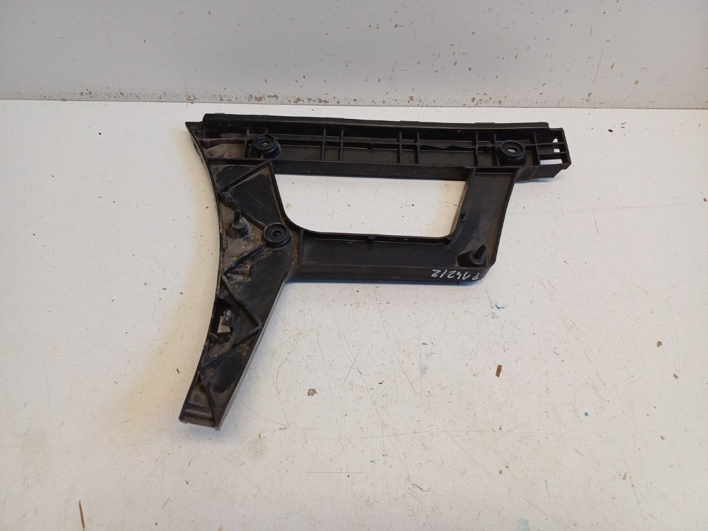 Audi A4 4 ajtós (8K B8) jobb hátsó lökhárító oldal tartó 8K5807454A 2. kép