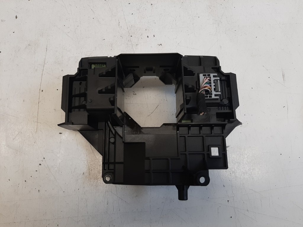 Ford Focus  kormánykerék modul BV6T13N064AJ 1. kép