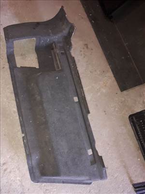 Opel Astra H Jobb Csomagtér Burkolat