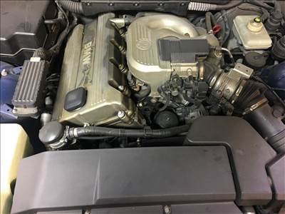 BMW 318ti compact Bmw 1.8IS Motor M44B19