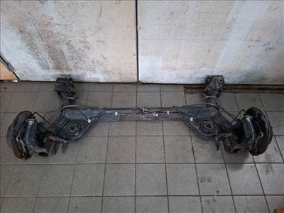 Nissan Juke (F15) hátsó híd tárcsafékes