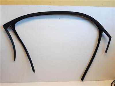 Opel Adam jobb első ajtó üveg gumikeret 13351084