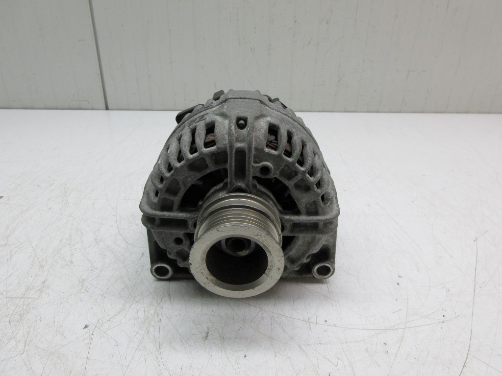 Opel Zafira B  generátor 55556067ZJ 0124425020 1. kép
