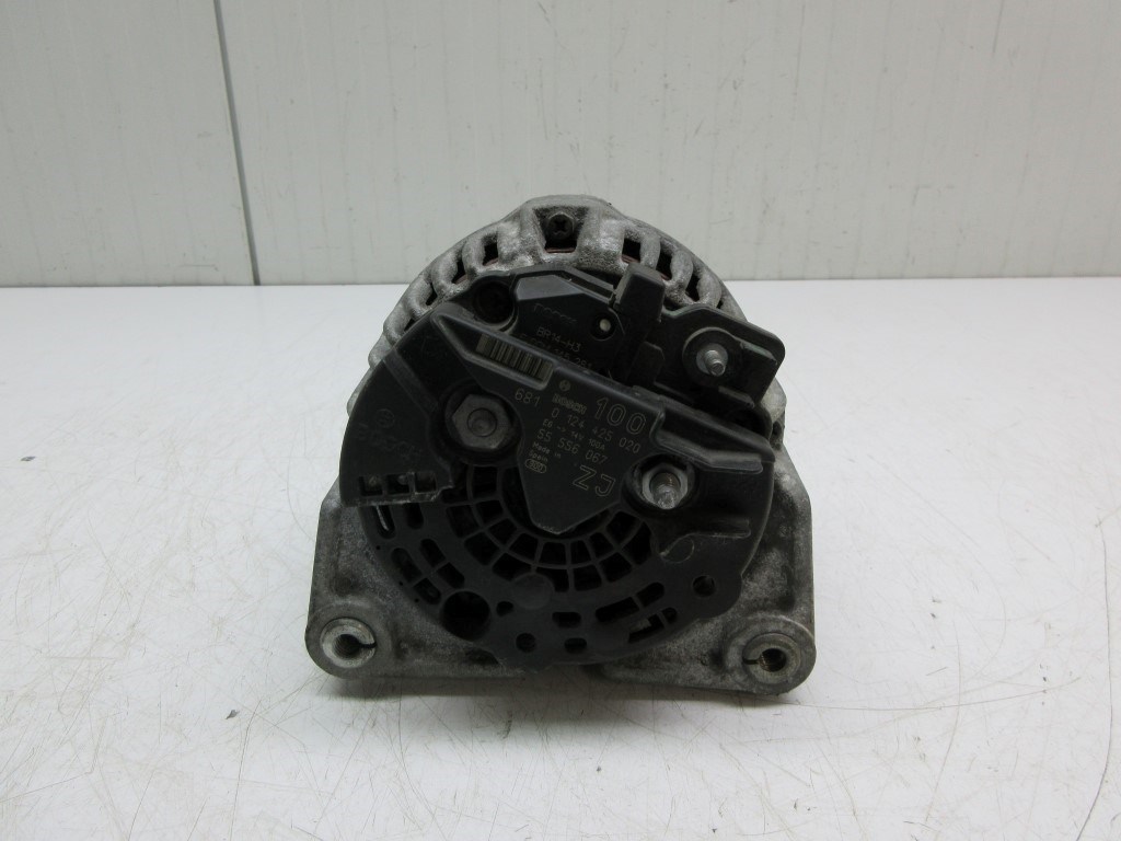 Opel Zafira B  generátor 55556067ZJ 0124425020 3. kép
