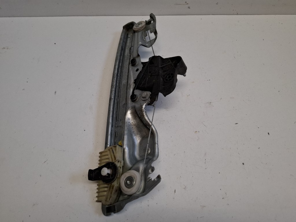 Renault Megane 5 ajtós bal hátsó Ablakemelõ szerkezet elektromos 2. kép
