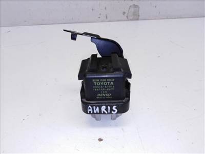 Toyota Auris (E180) izzítórelé 2861067010