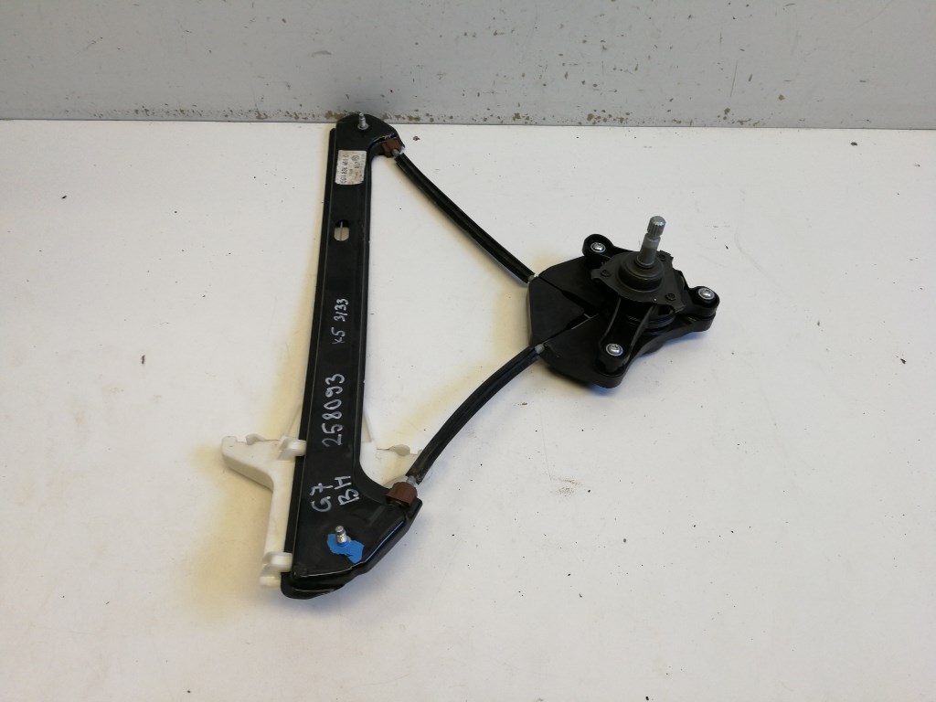 Volkswagen Golf VII 5 ajtós bal hátsó Ablakemelõ szerkezet mechanikus 5G4839461C 2. kép