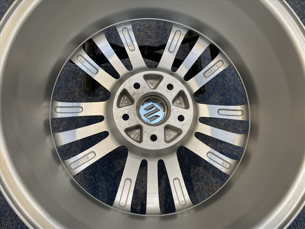 (3819) Suzuki 17 gyári alufelni felni, 5x114,3, Swift Sport 2. kép
