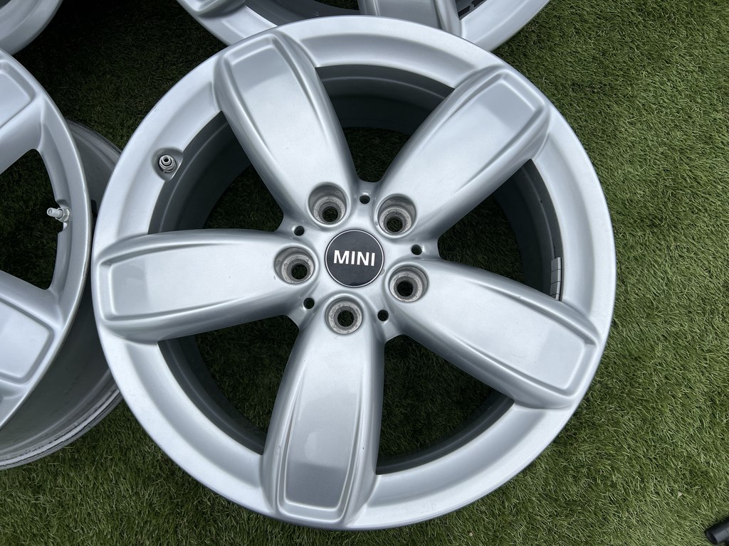 5x112 17" Mini gyári + TPMS szenzor alufelni 7,5Jx17h2 ET52 4. kép