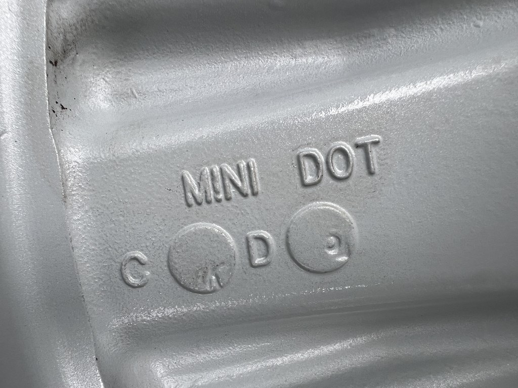 5x112 17" Mini gyári + TPMS szenzor alufelni 7,5Jx17h2 ET52 8. kép