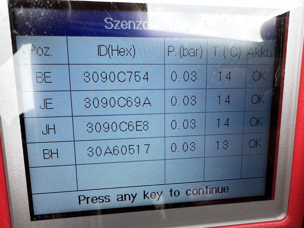 5x112 17" Mini gyári + TPMS szenzor alufelni 7,5Jx17h2 ET52 9. kép