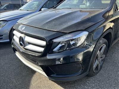Mercedes GLA-osztály X156 komplett eleje 