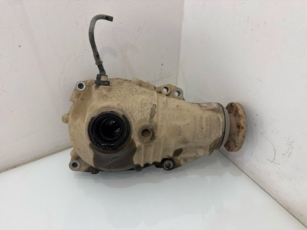 BMW X1 E84 E90 E91 E92 E93 330xi  Első Differenciá 7572052 7572051 5. kép