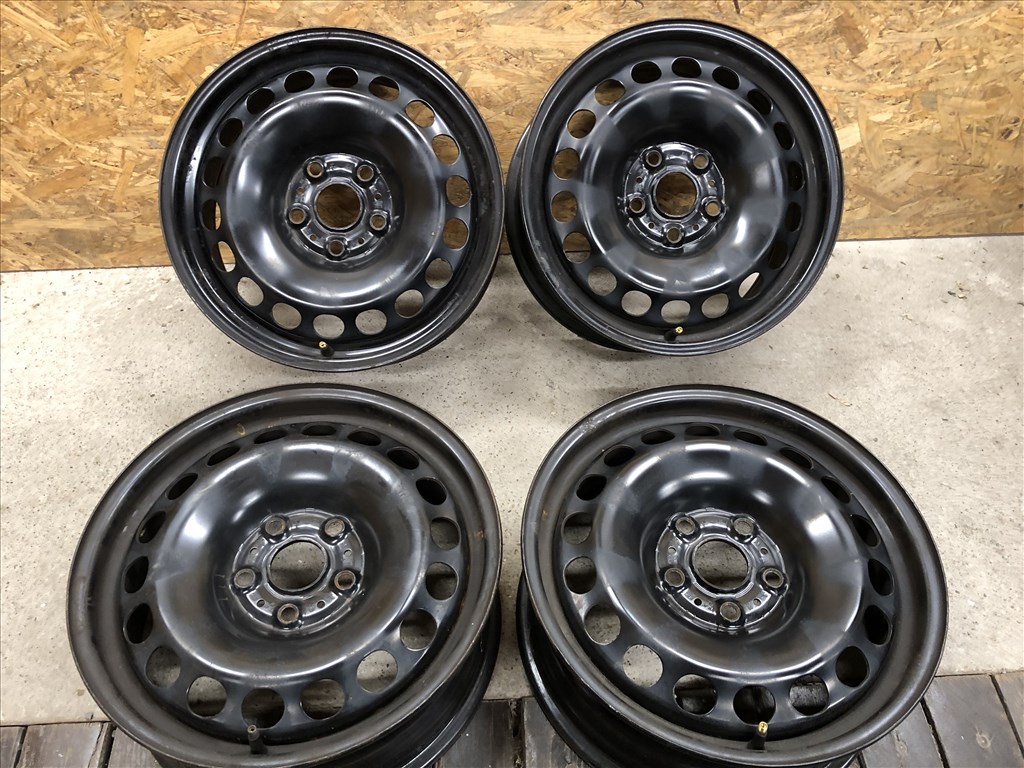  5x112 lyukosztású 6,5JJ 16" használt (gyári felni) lemezfelni 9. kép