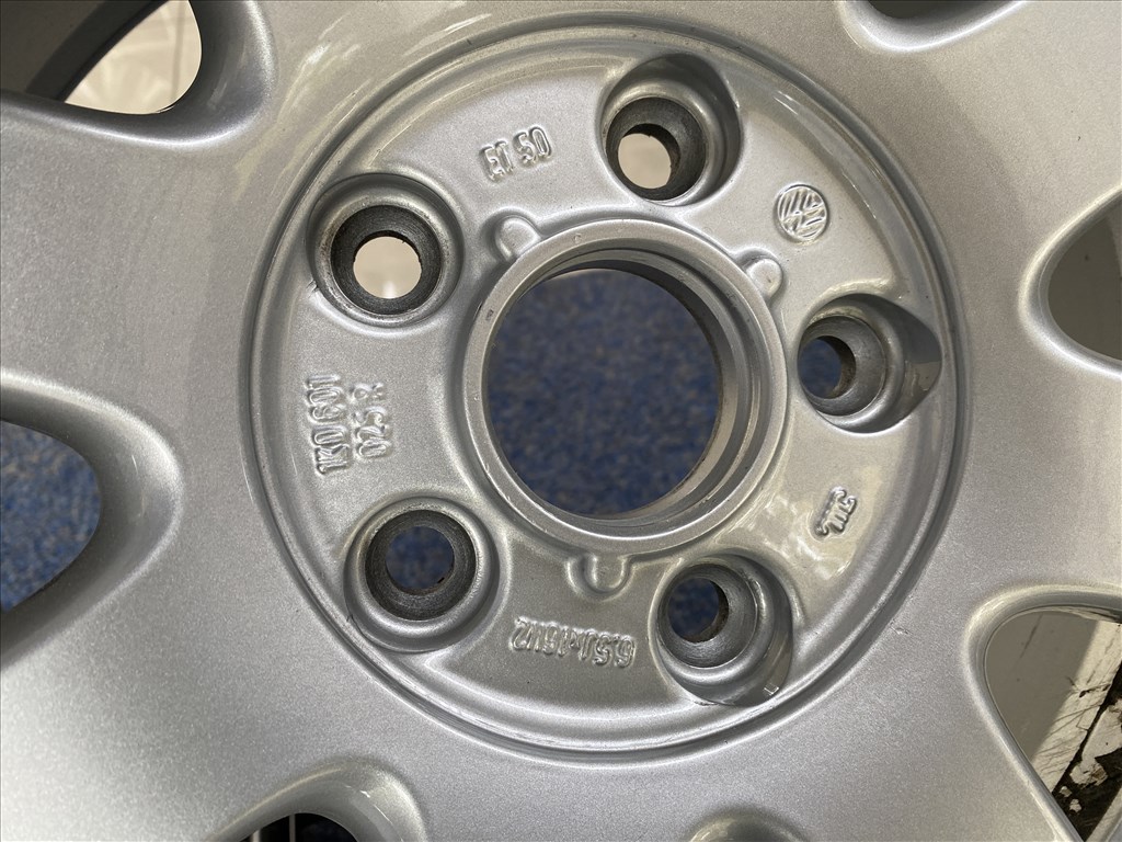 (3828)  Volkswagen 16 gyári alufelni felni, 5x112, Golf Caddy 2. kép