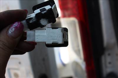 Mercedes S 320 W220 ajtónyitás érzékelő a2028209410