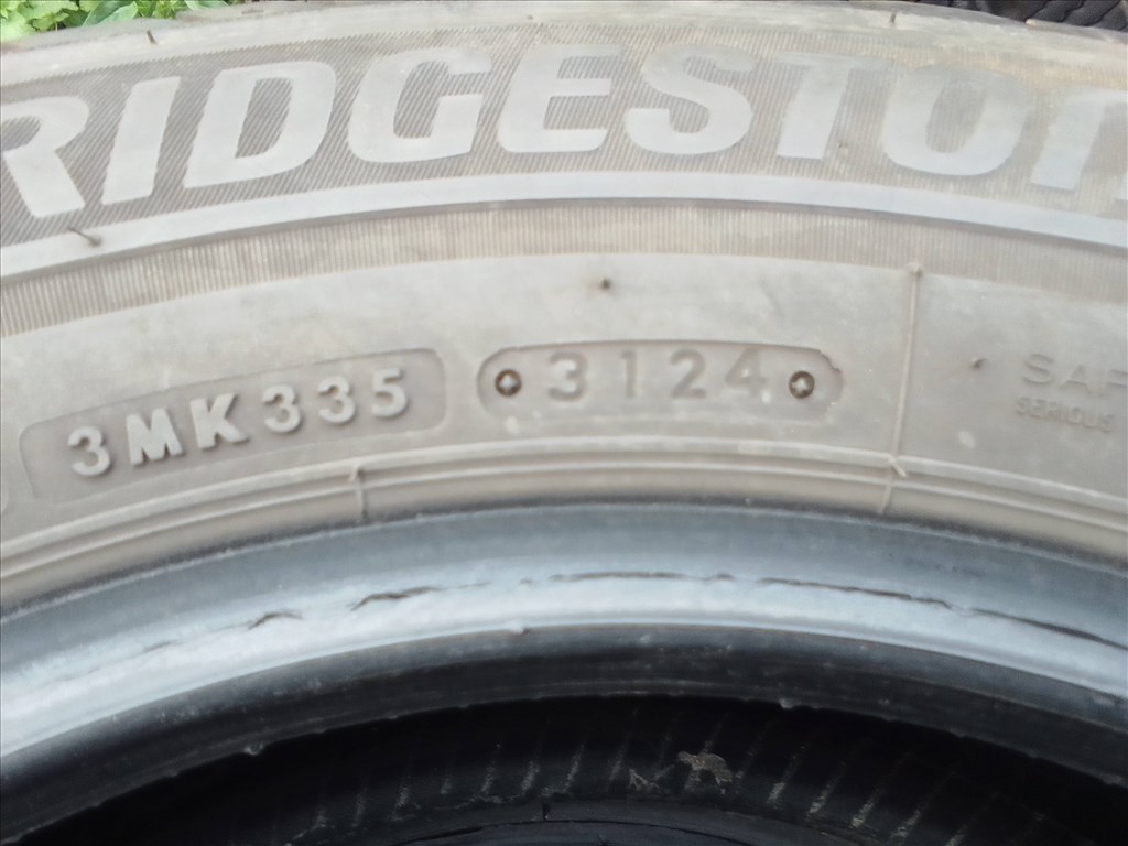  205/6516C Bridgestone újszerű kisteher téli gumik 7. kép