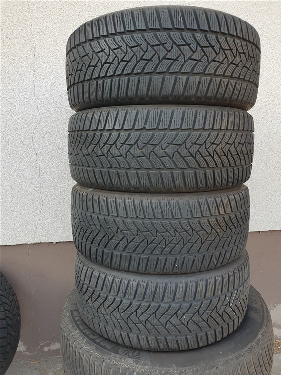  225/45 17 Dunlop SP Wintersport 5 1. kép